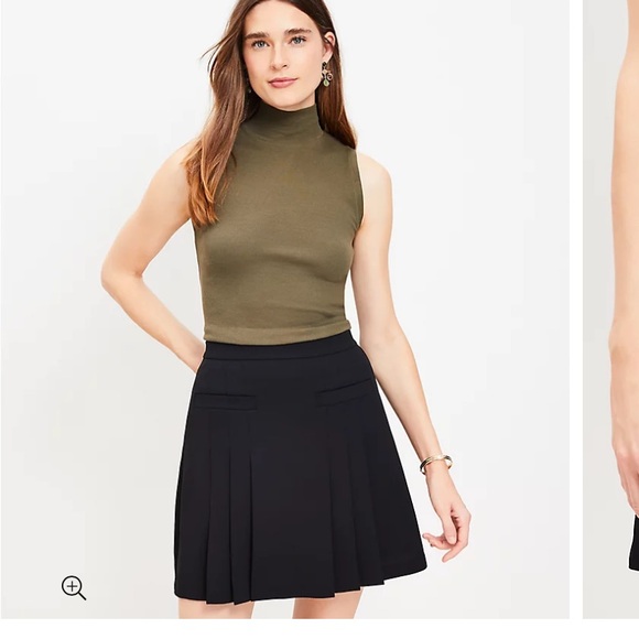 ✨new✨LOFT Pleated Pocket Skirt - Picture 2 of 9